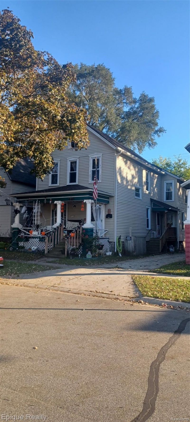 818 White Street , Port Huron, Mi 48060 Main Photo