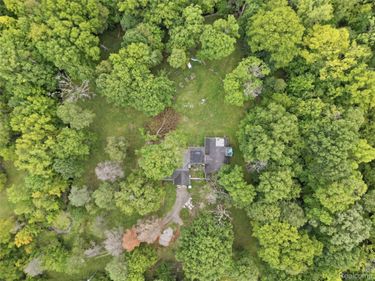 6221 W Maple Road , West Bloomfield Township, Mi 48322