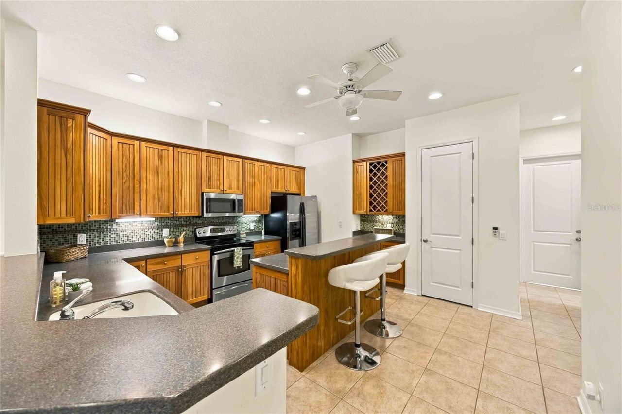 7311 Emma Road , Bradenton, FL 34209 Photo