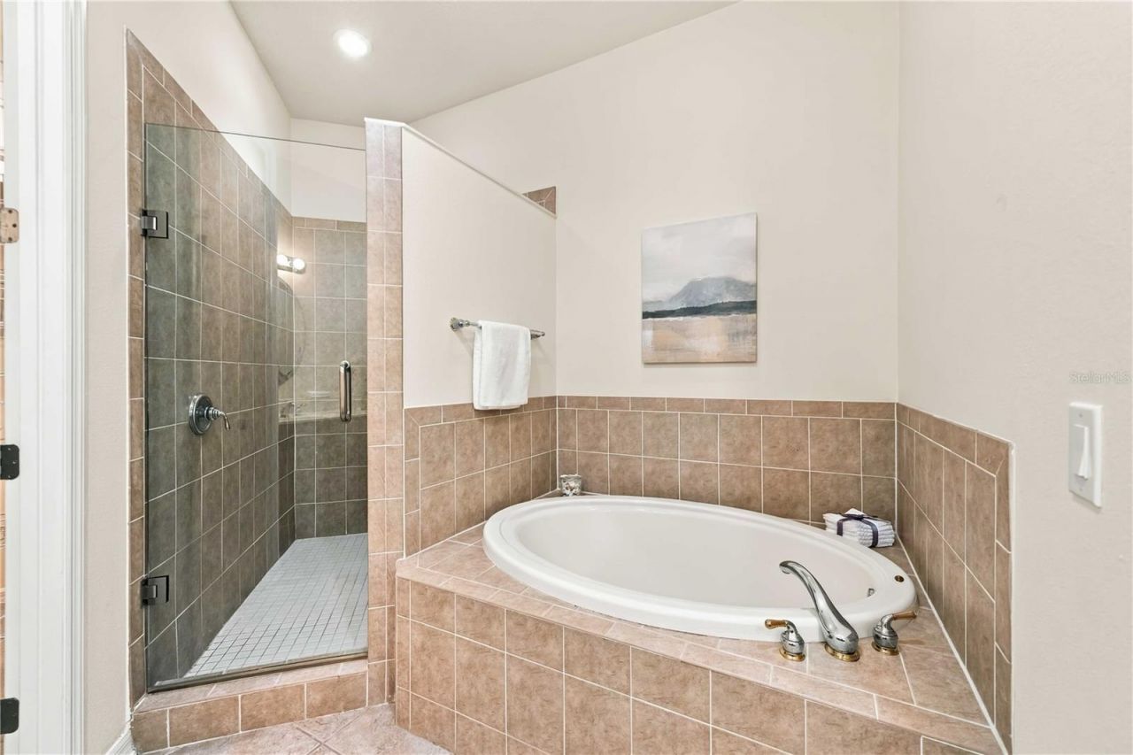 7311 Emma Road , Bradenton, FL 34209 Photo