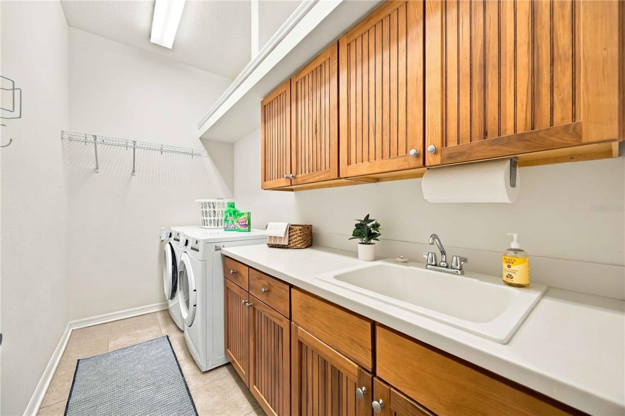7311 Emma Road , Bradenton, FL 34209 Photo