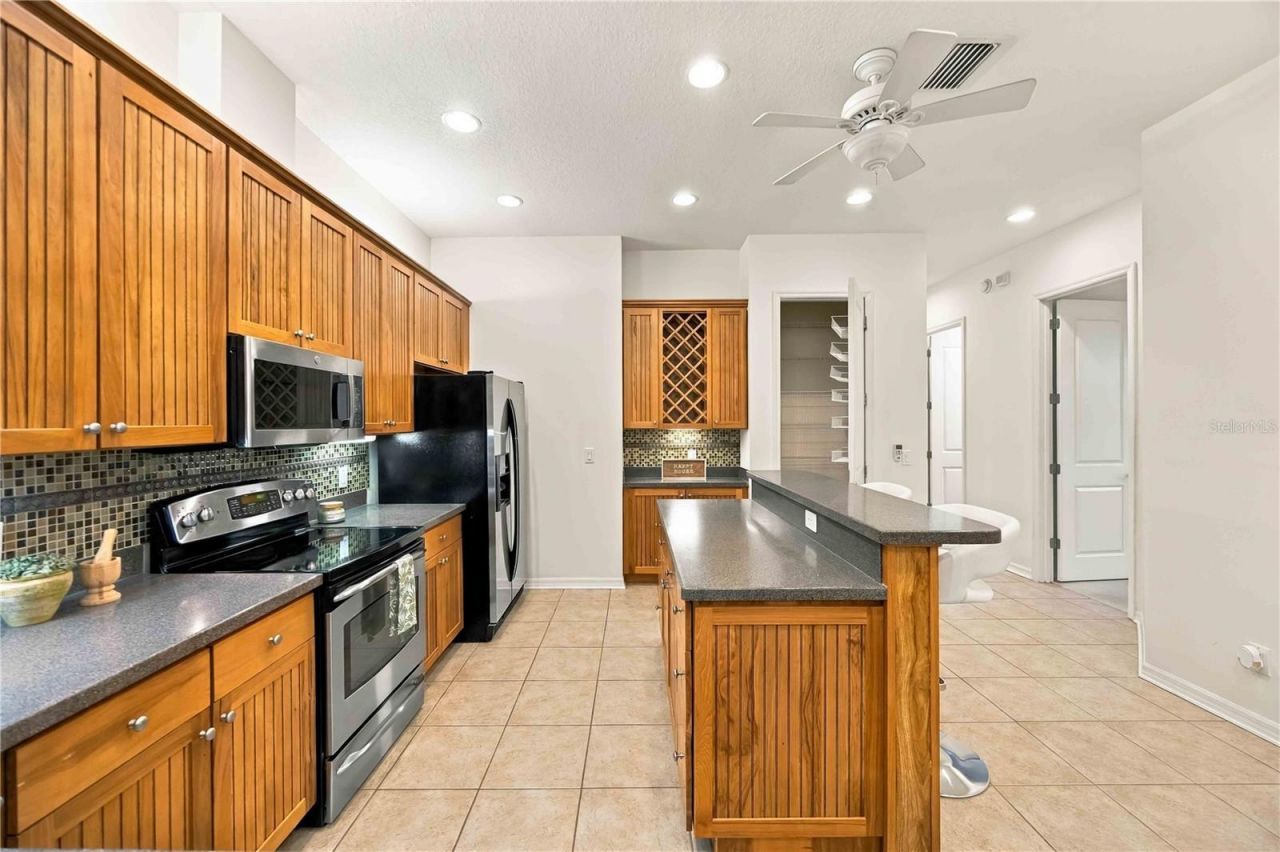 7311 Emma Road , Bradenton, FL 34209 Photo