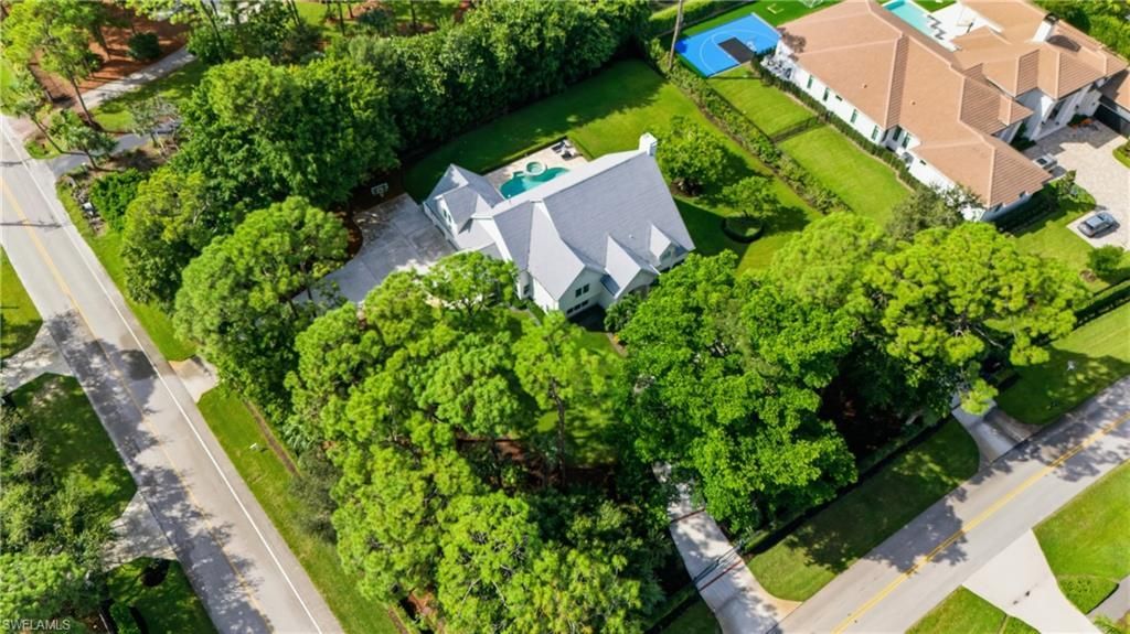 198 Carica Rd, Naples, FL 34108 Photo