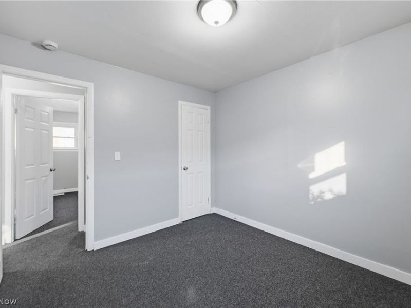 4469 E 154th Street , Cleveland, OH 44128 Photo 12