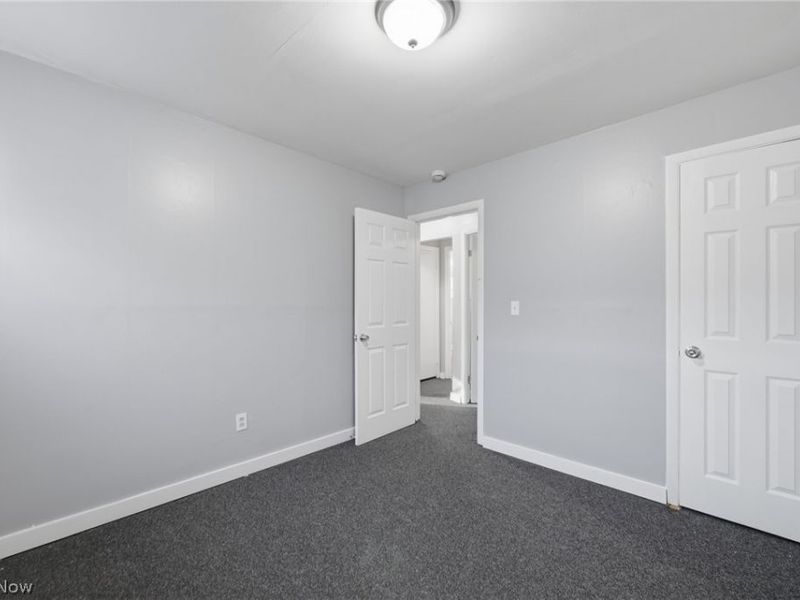 4469 E 154th Street , Cleveland, OH 44128 Photo 13