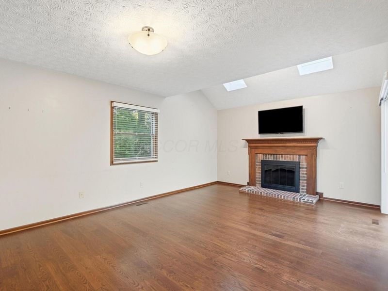 3909 Driscoll Court, Dublin, OH 43016 Photo 6