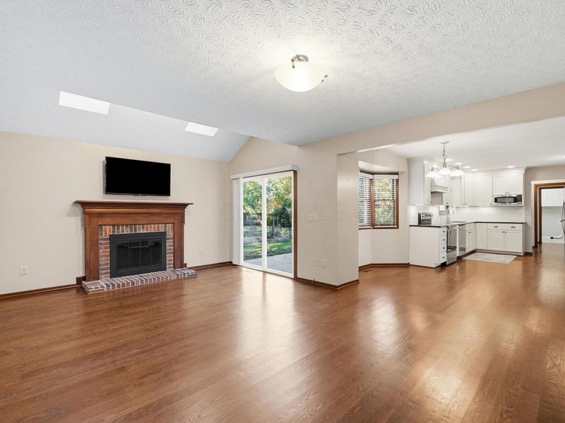 3909 Driscoll Court, Dublin, OH 43016 Photo 7