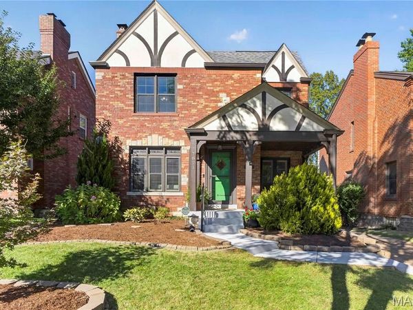 7821 Cornell Avenue, University City, MO 63130