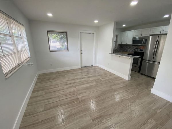 310 NE 82nd St , Unit 8, Miami, FL 33138