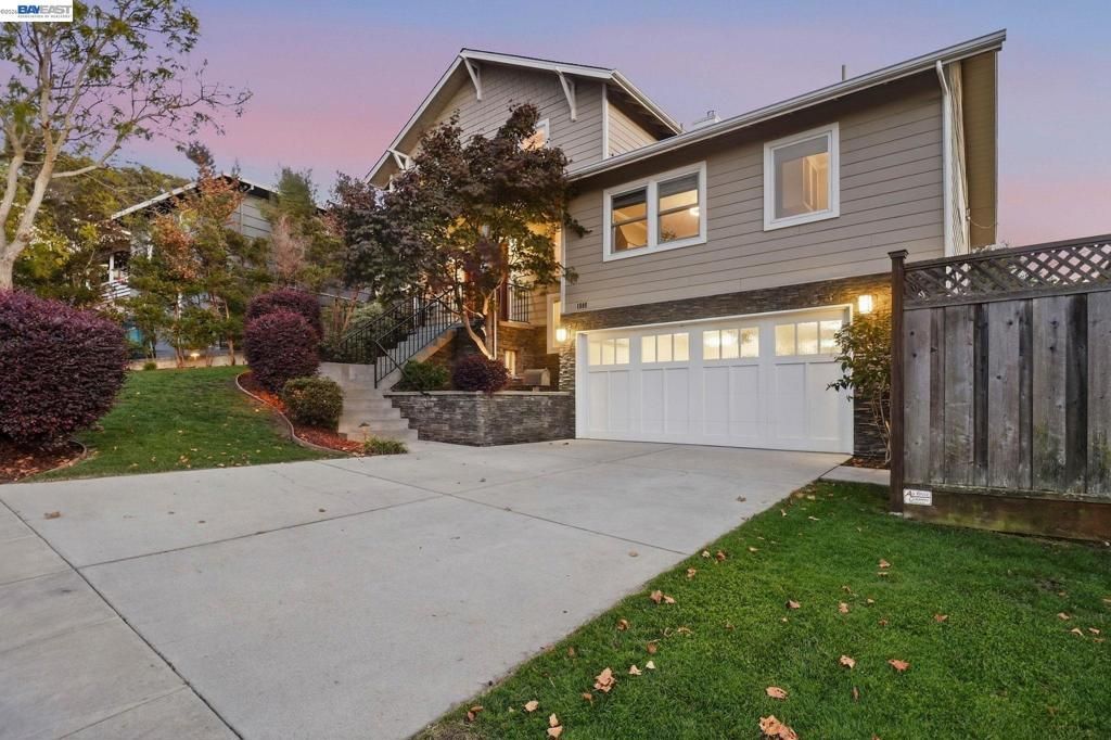 1505 Solana Dr, Belmont, CA 94002 Main Photo