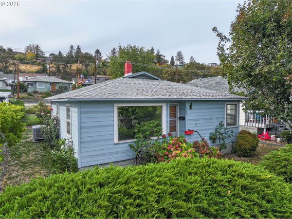 722 1/2 E 13TH ST, The Dalles, OR 97058