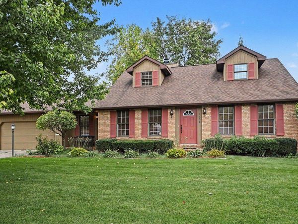 1106 Clermont Drive, South Bend, IN 46617