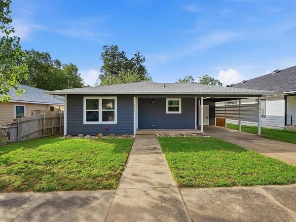 106 E Heron Street , Denison, TX 75021