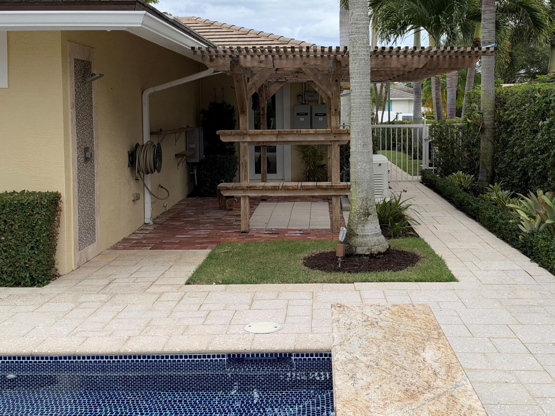 1005 Country Club Drive, North Palm Beach, FL 33408 Photo