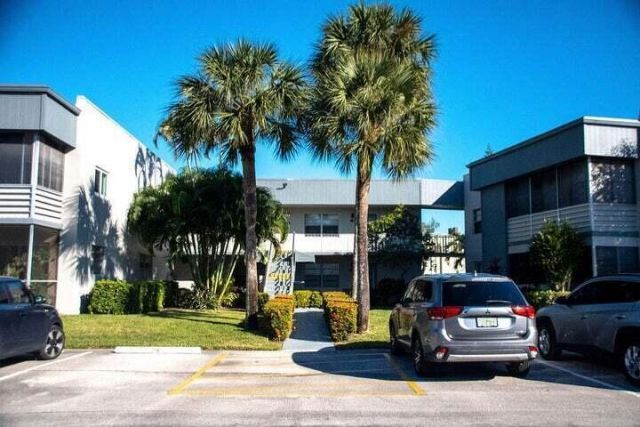 325 Piedmont G, Delray Beach, FL 33484 Photo
