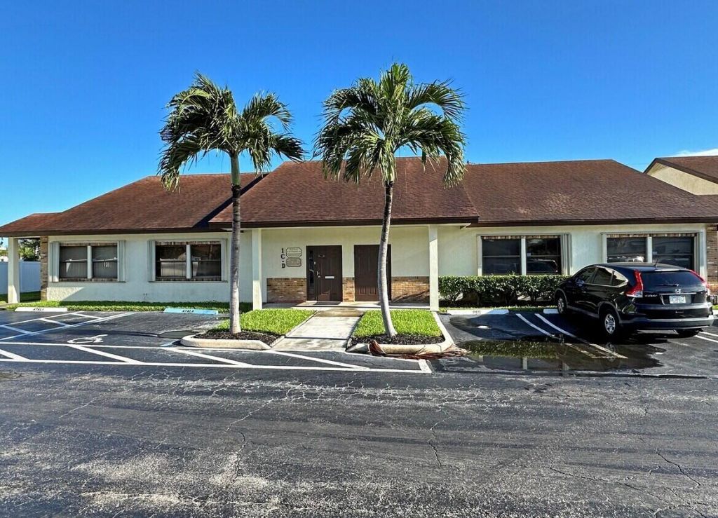 2135 S Congress Avenue, Unit B3, Palm Springs, FL 33461 Photo