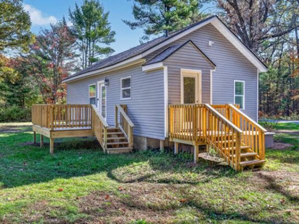 538 E White Lake Drive, Twin Lake, MI 49457