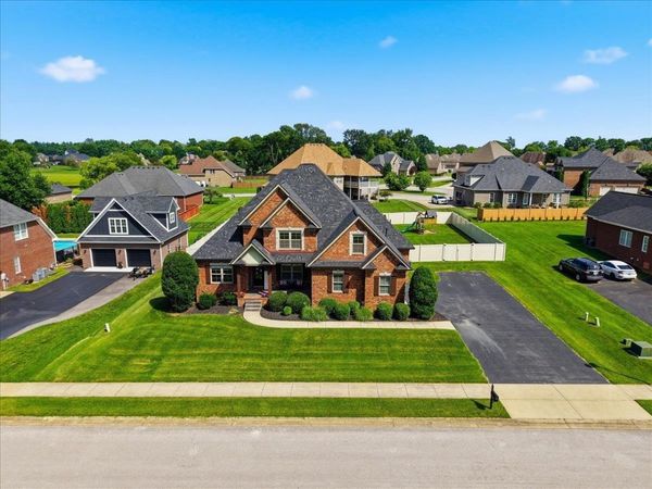 688 Mallard Street , Bowling Green, KY 42104