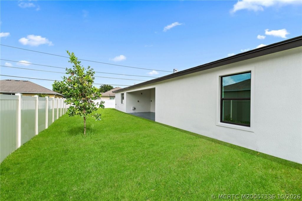 4588 SW Athena Drive , Port Saint Lucie, FL 34953 Photo
