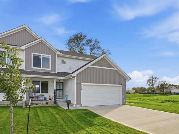 514 7th Street NE, Mitchellville, IA 50169