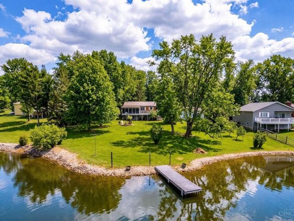 1118 Stuttgart Drive, Unit 2, Fayetteville, OH 45118