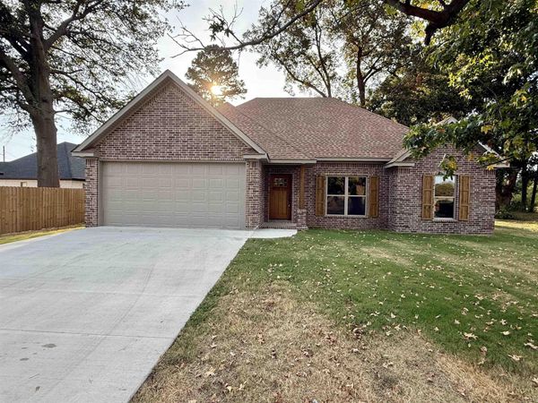 101 4th St. , Monette, AR 72447