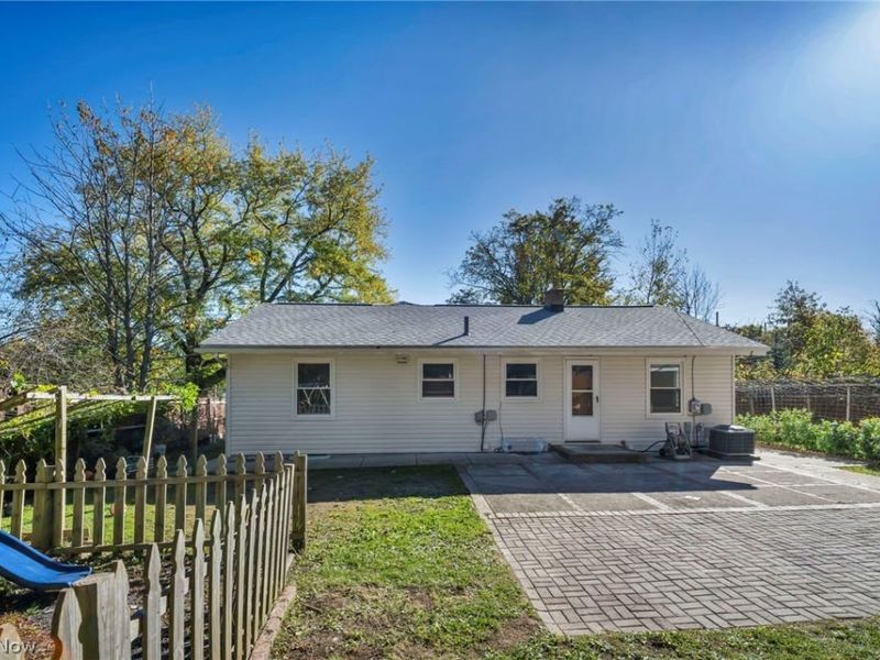 2721 Maitland Avenue, Cuyahoga Falls, OH 44223 Photo 34