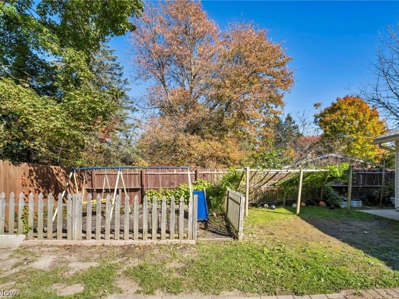 2721 Maitland Avenue, Cuyahoga Falls, OH 44223 Photo 39
