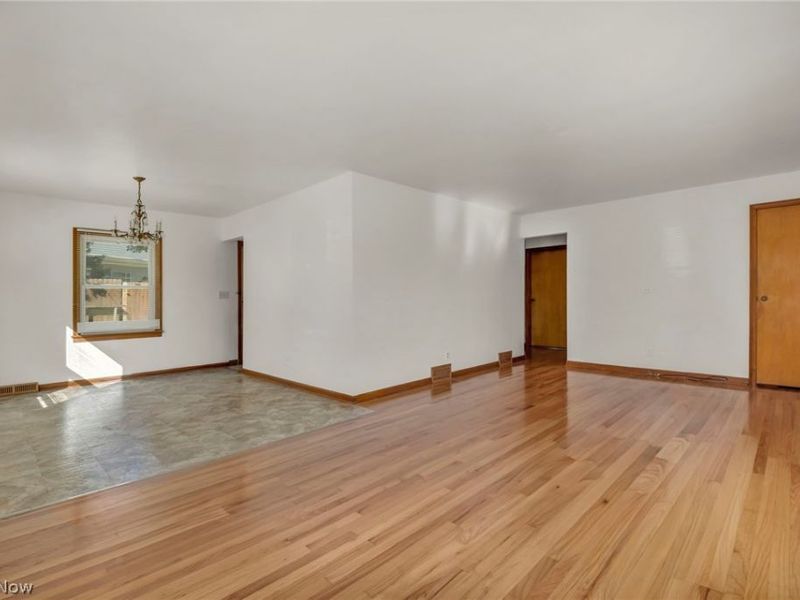 2721 Maitland Avenue, Cuyahoga Falls, OH 44223 Photo 8