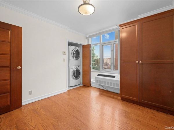 3511 Cambridge Avenue , Unit 4B, Bronx, NY 10463