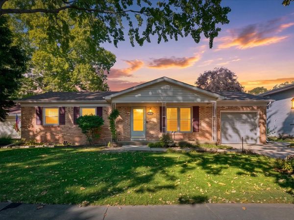 2312 Barberry Drive, Champaign, IL 61821