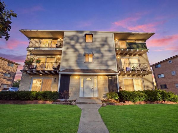 8009 Beloit Avenue , Unit 1A, Bridgeview, IL 60455