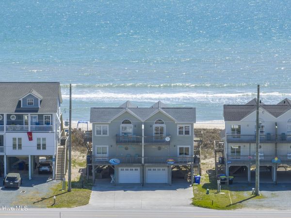 3994 Island Drive , North Topsail Beach, NC 28460