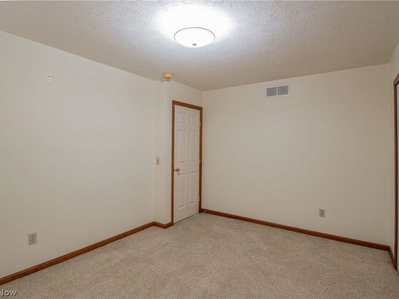 5008 Pine Point, Stow, OH 44224 Photo 14