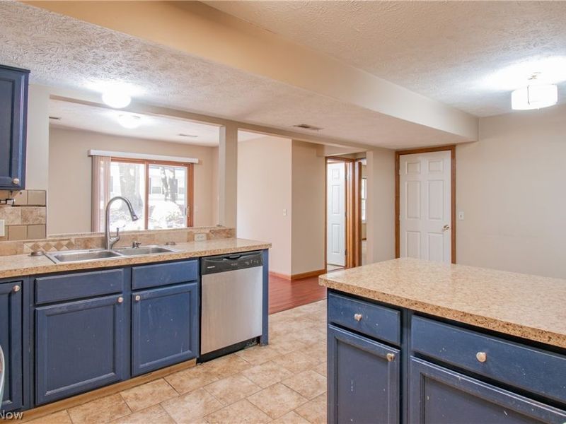 5008 Pine Point, Stow, OH 44224 Photo 5