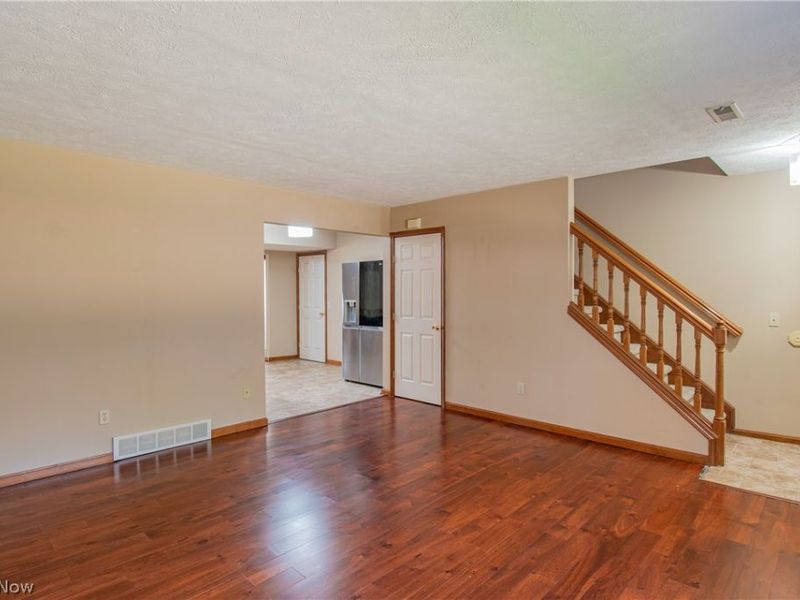 5008 Pine Point, Stow, OH 44224 Photo 7