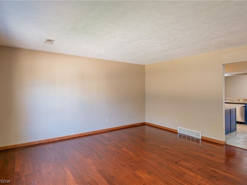 5008 Pine Point, Stow, OH 44224 Photo 8