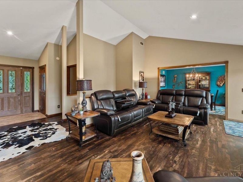 3235 Hoover Road, Bethel, OH 45106 Photo 5