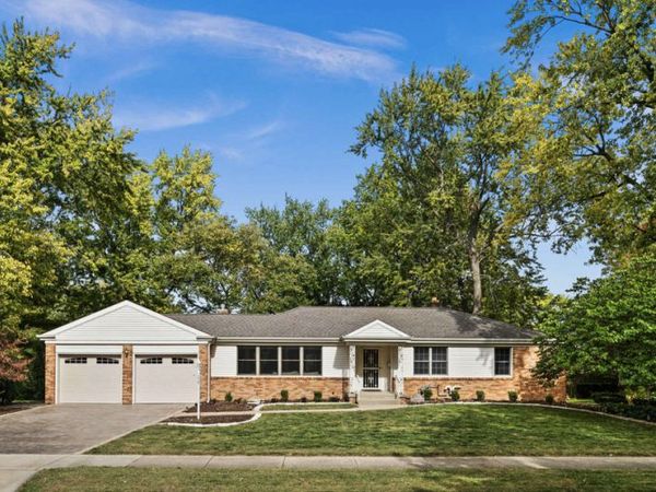 204 Orleans Drive , Bloomington, IL 61701