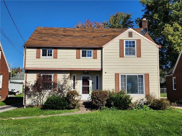 214 Maywood Drive , Youngstown, OH 44512