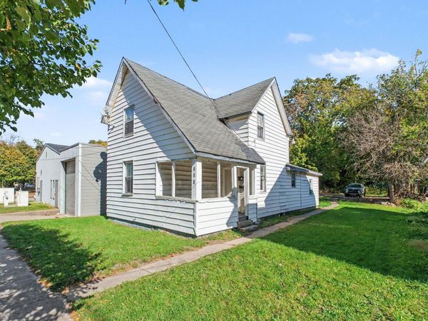 856 Lafayette Avenue NE, Grand Rapids, MI 49503