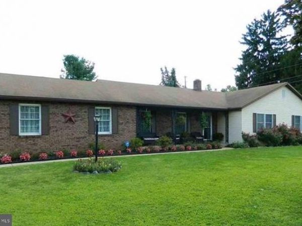 2398 MARLBOROUGH DRIVE, YORK, PA 17403