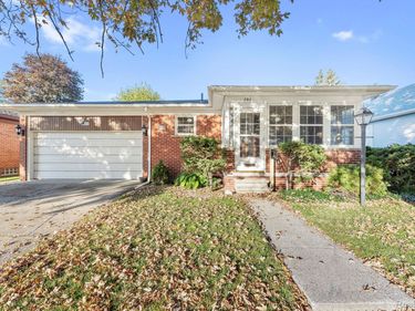 702 4th Street , Wyandotte, Mi 48192
