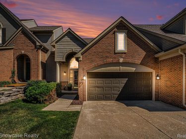 9064 Rhyan Road , White Lake Township, Mi 48386