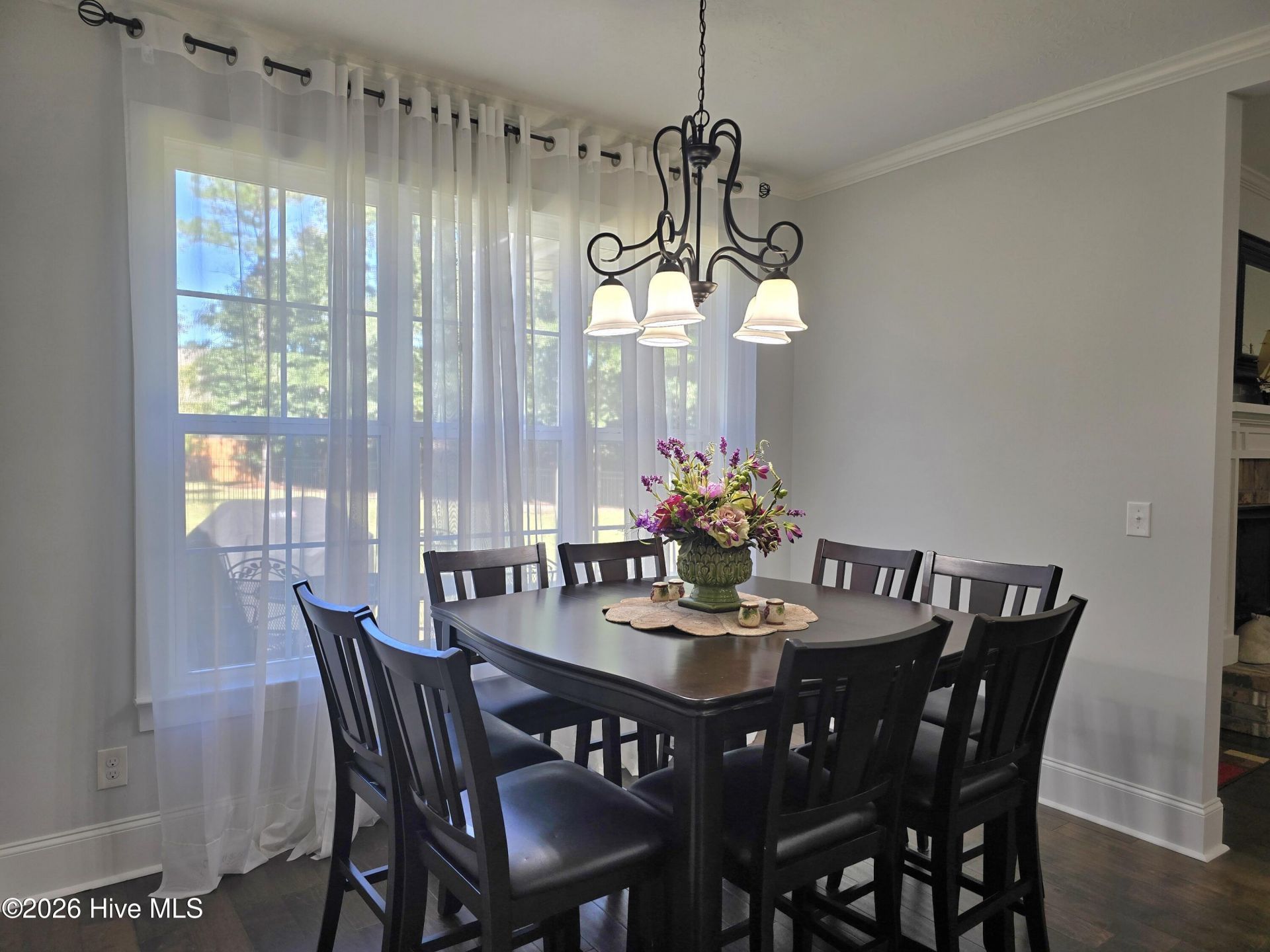 2016 Edenberry Row Photo 13