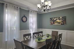 2016 Edenberry Row photo 4