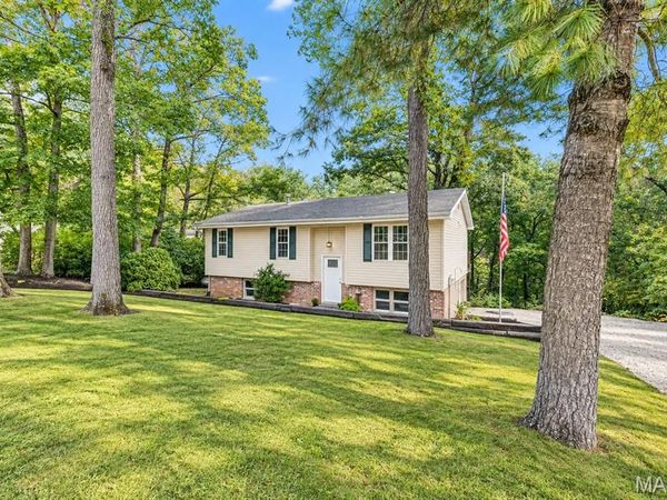 9053 Hickory Drive , Cedar Hill, MO 63016