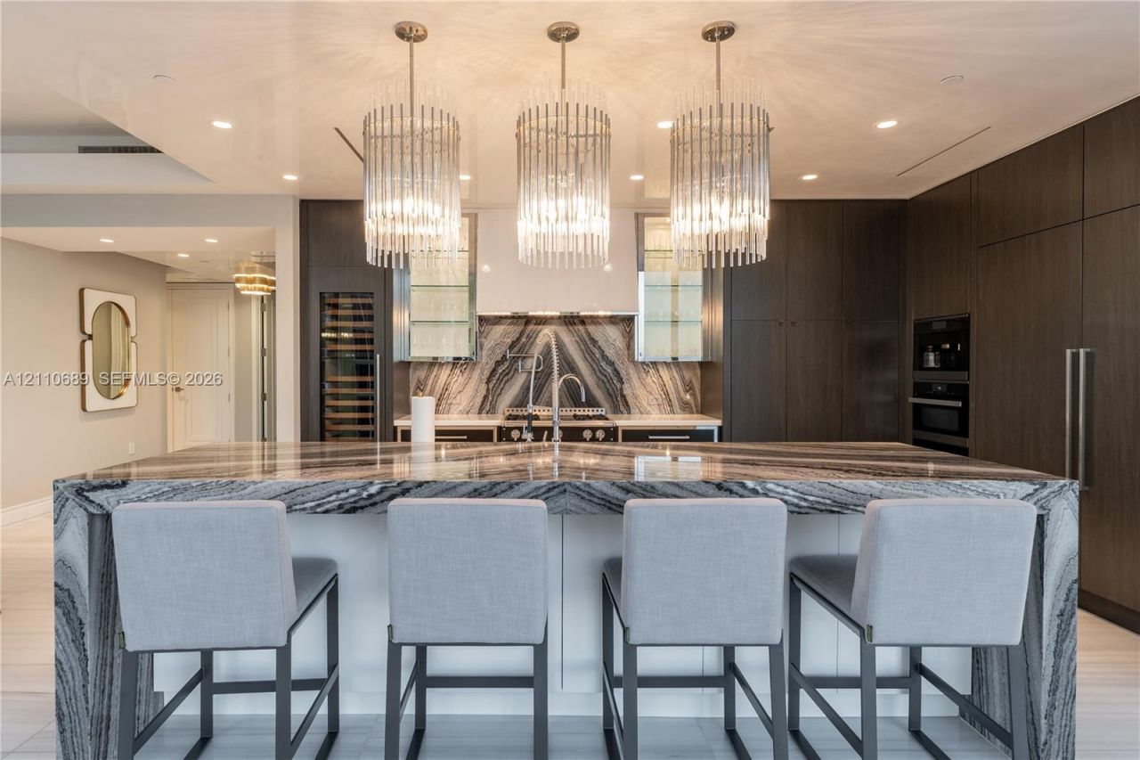 17901 Collins Ave , Unit 2704, Sunny Isles Beach, FL 33160 Photo