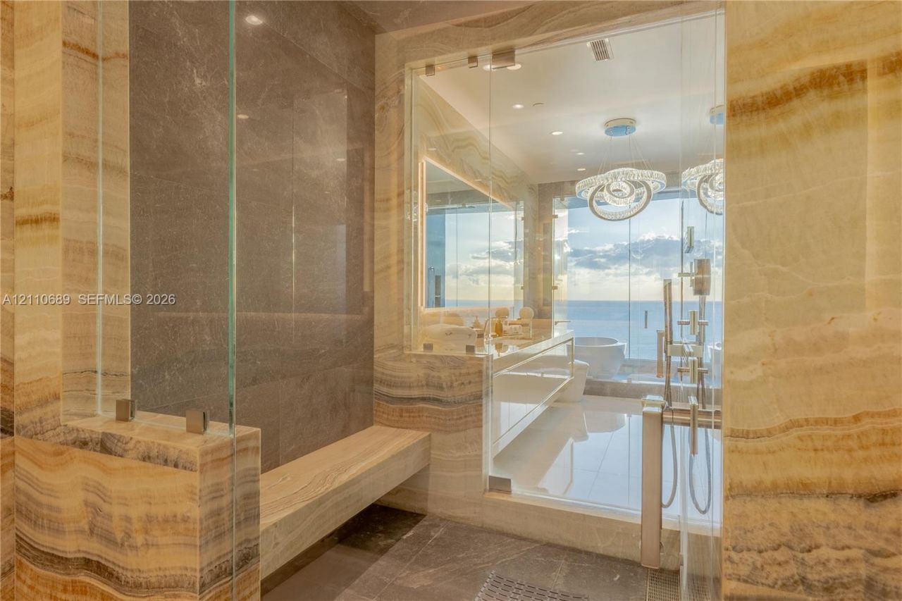 17901 Collins Ave , Unit 2704, Sunny Isles Beach, FL 33160 Photo