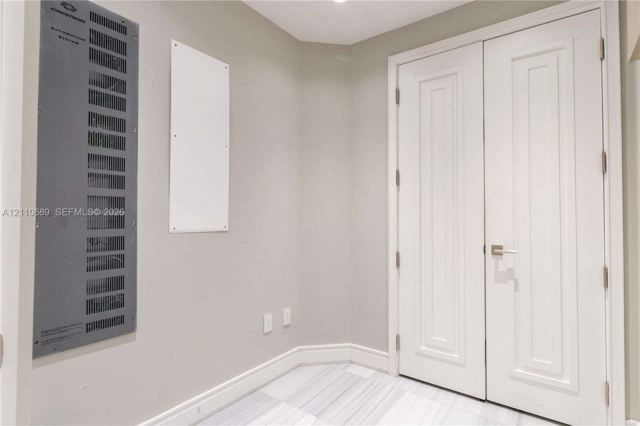 17901 Collins Ave , Unit 2704, Sunny Isles Beach, FL 33160 Photo